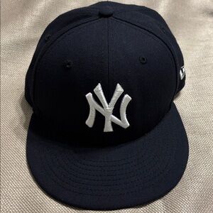 Mens New Era NY Yankee cap